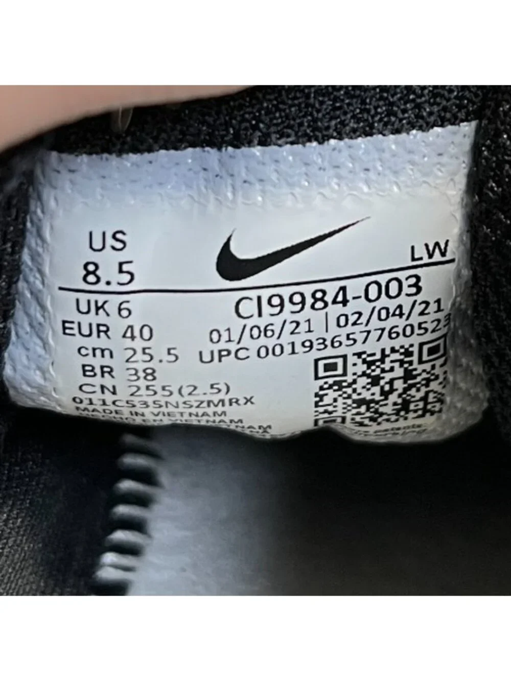 Nike Downshifter 10 Womens Size 8.5 Triple Black Athletic Running Shoes Sneakers